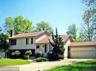 2404 Drexel St, Woodbridge, VA 22192