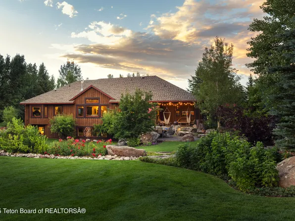 2035 Tomahawk Trl, Victor, ID 83455