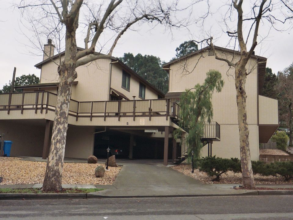 1st image of 5 Octavia St APT 2
