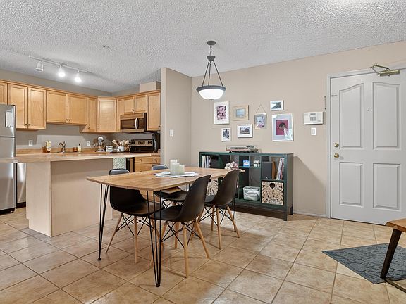 4th image of 2903 Rabbit Hill Rd NW #110