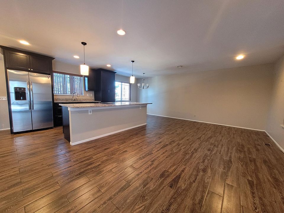 Open layout kitchen