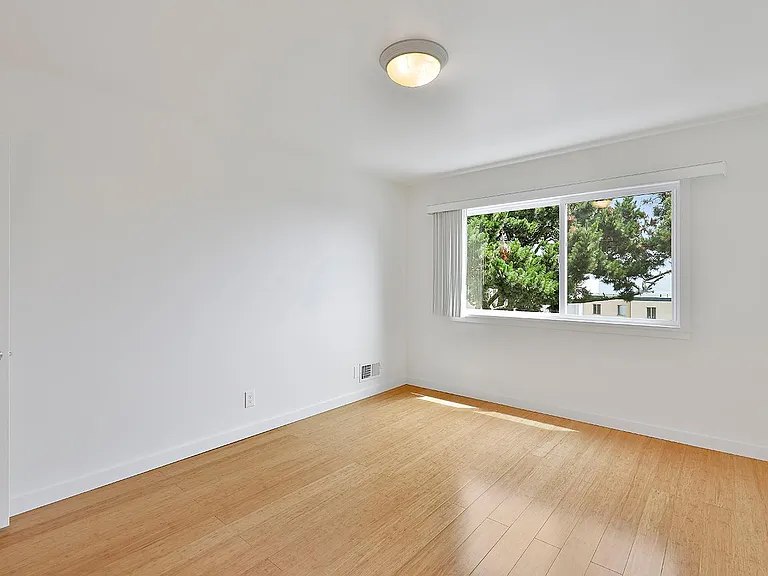 80 Crestline Dr #3 — Photo 9