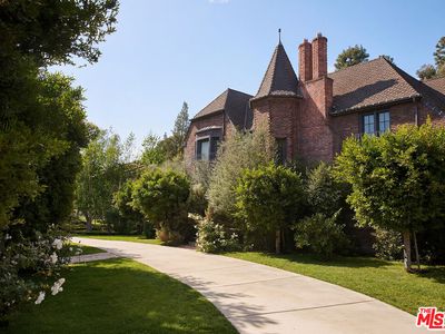 2501 N Vermont Ave, Los Angeles, CA, 90027