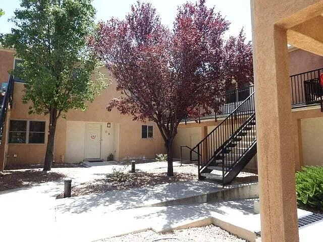 2401 Chelwood Park Blvd NE #F2 — Photo 2