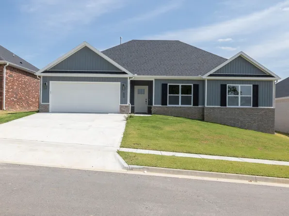 111 Magazine St, Prairie Grove, AR 72753