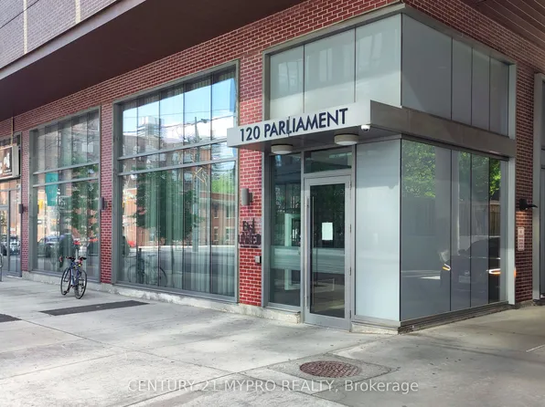 120 Parliament St #404, Toronto, ON M5A 0N6