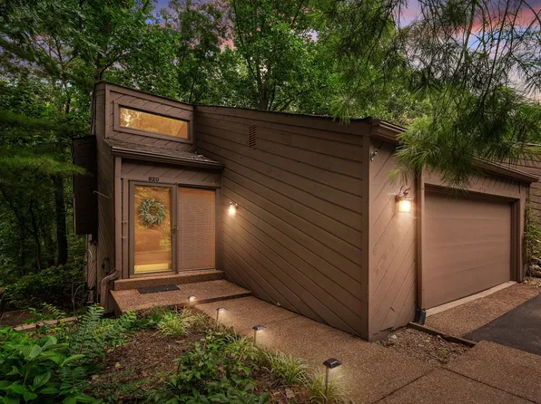 920 Harpeth Trace Dr, Nashville, TN 37221