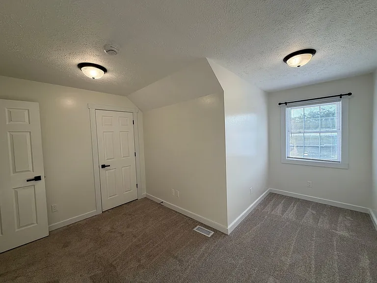 805 Antler Dr #A — Photo 8