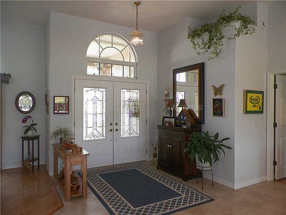 3rd image of 1422 Gleneagles Dr