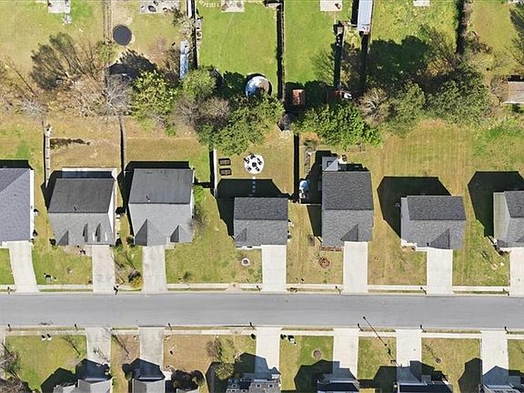 4th image of 40 Hawk Spring Dr SW