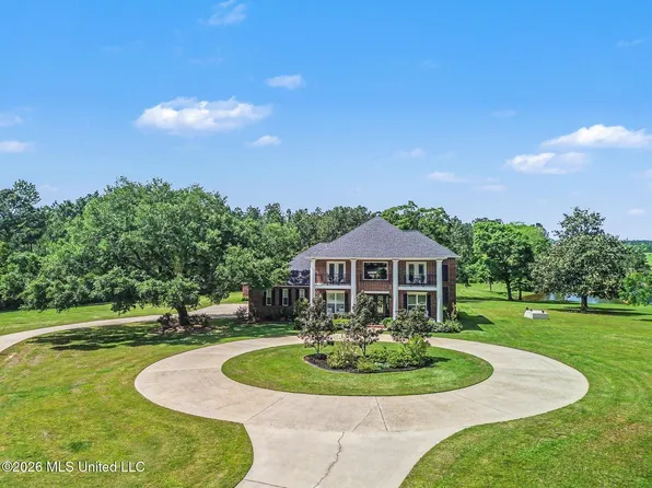 22550 Maes Ln, Gulfport, MS 39503