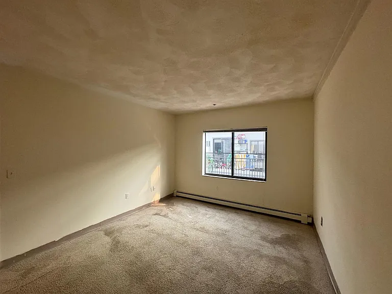 377 Highland Ave #2 — Photo 7