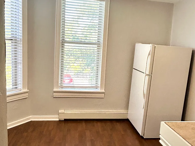 124 B St #3 — Photo 6