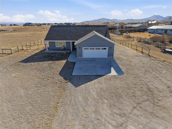 316 Spring St, Townsend, MT 59644