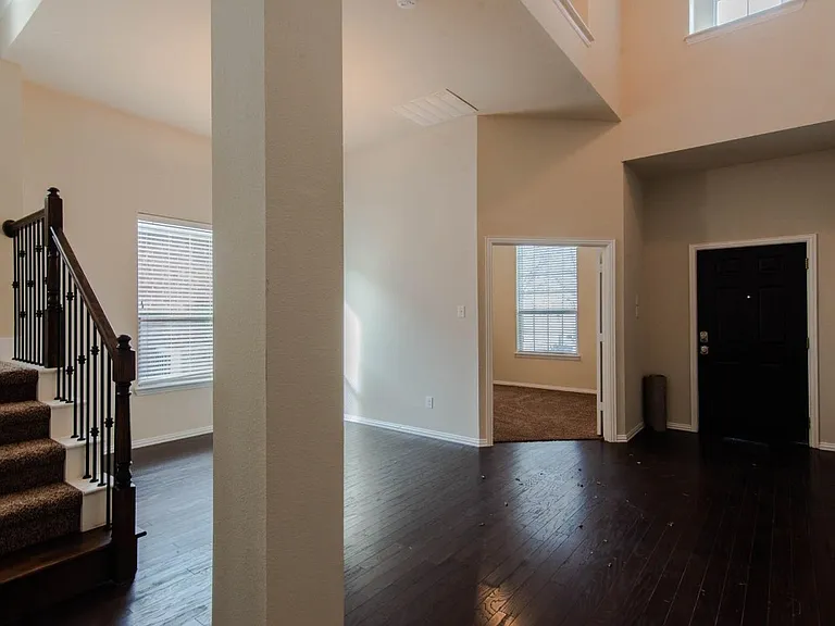 1512 Cockatiel Dr — Photo 31