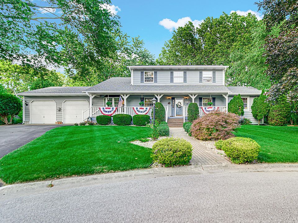 1st image of 180 Primrose Cir