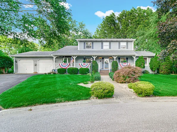 180 Primrose Cir, Chesterton, IN 46304