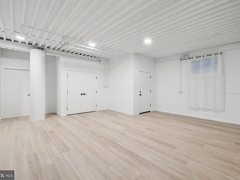 1116 N Bodine St #C — Photo 12
