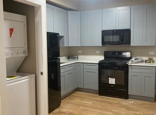 1434 W Marquette Rd APT 1W, Chicago, IL 60636