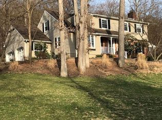 130 Edgewood Dr, Bridgewater, NJ 08807