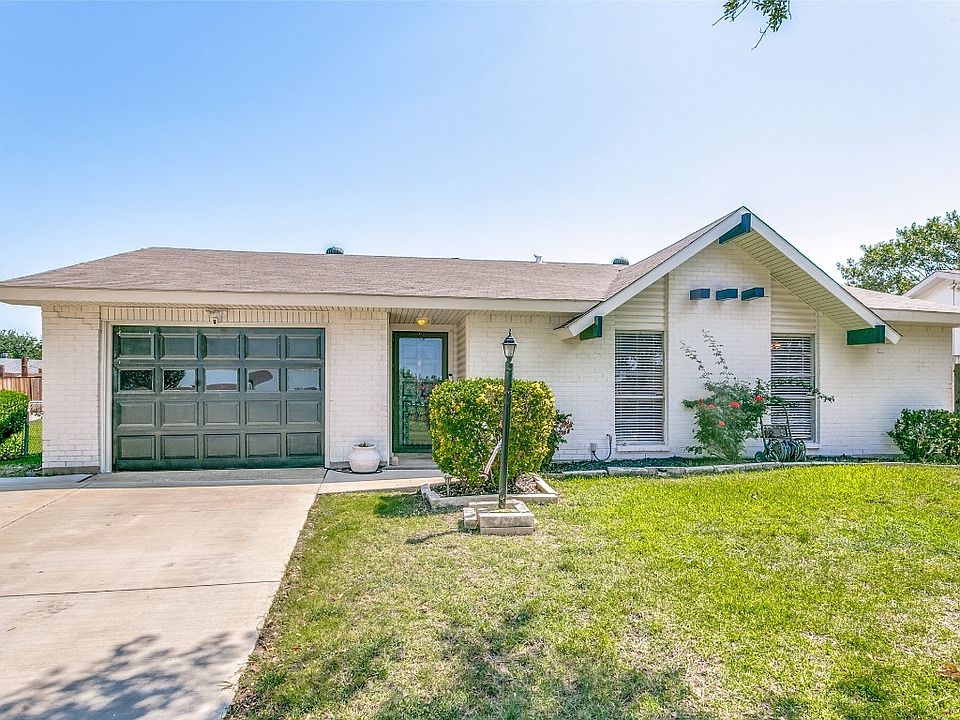 1st image of 2231 Lockwood Dr