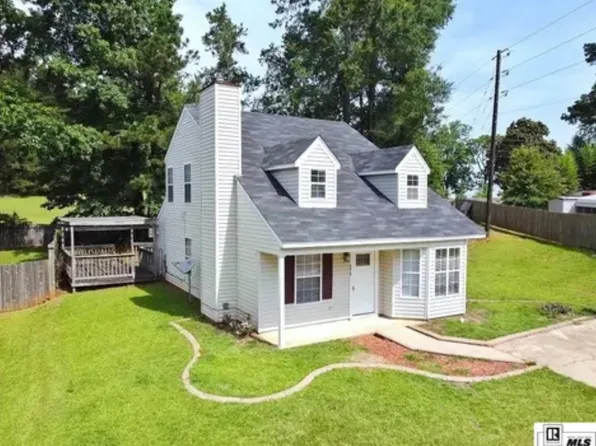 3919 Green Mountain Dr, Ruston, LA 71270