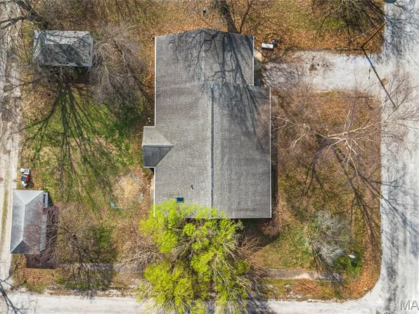 401 S Park St, Marissa, IL 62257