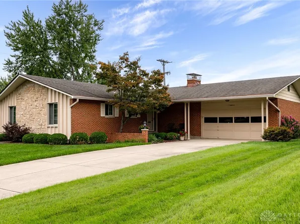 5811 Helenwood Dr, Dayton, OH 45431