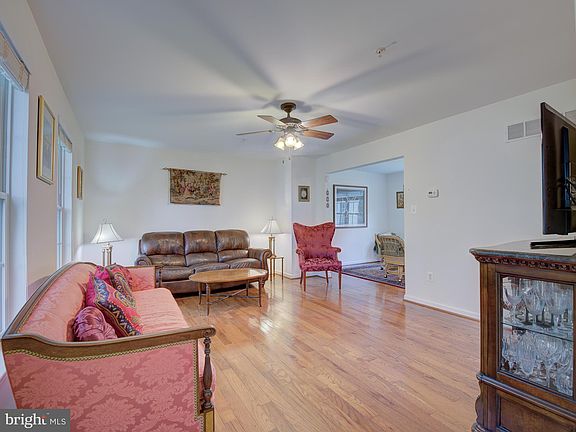 3rd image of 19844 Chesley Knoll Dr