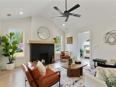 102 Rockyford Rd, Atlanta, GA, 30317