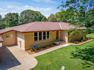 8607 S Hill Rd, Marengo, IL 60152