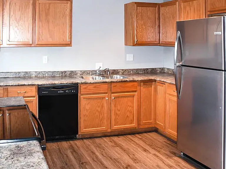 7917 Ditzler Ave — Photo 4