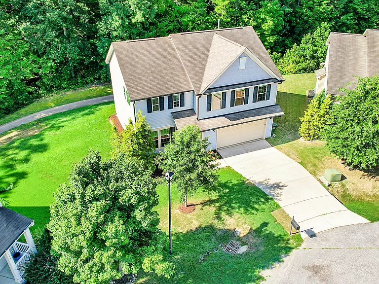 118 Hemlock Green Ln — Photo 4