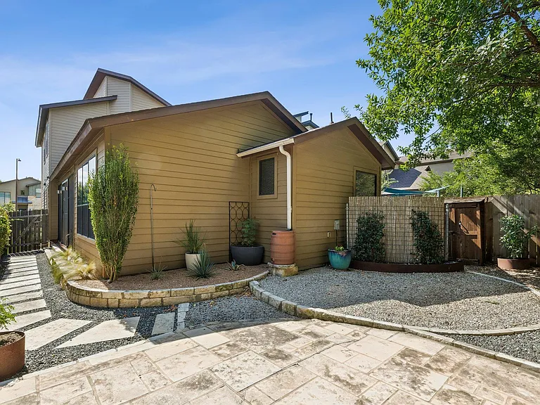 3108 Corbin Ln — Photo 13
