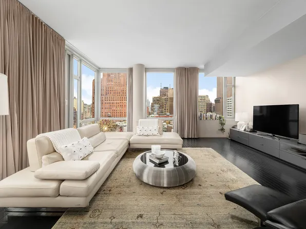 85 West Broadway PH image 2 of 12