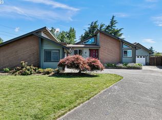 2117 7th St, Springfield, OR 97477