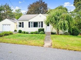 3 Brookway Dr, Shrewsbury, MA 01545