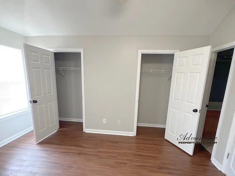 6888 Wrigley Dr — Photo 16