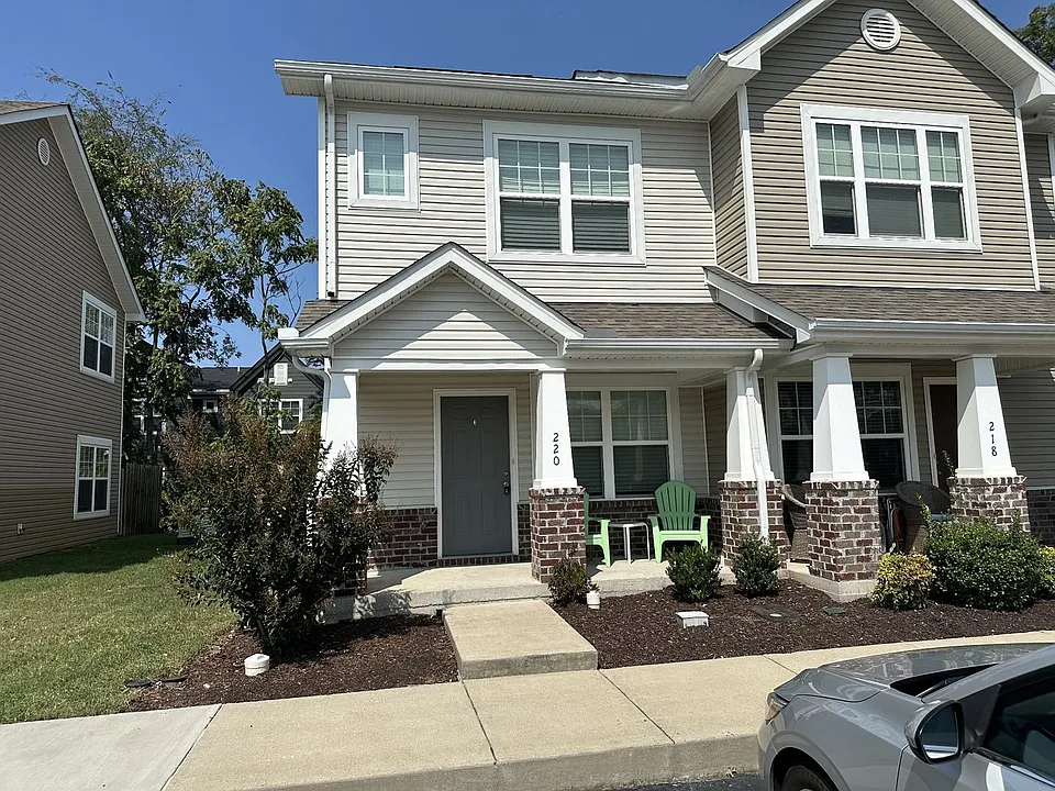 220 Jenna Lee Cir