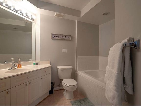 3rd image of 5947 Founders Hill Dr Unit 303