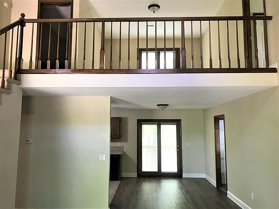Dining area and balcony