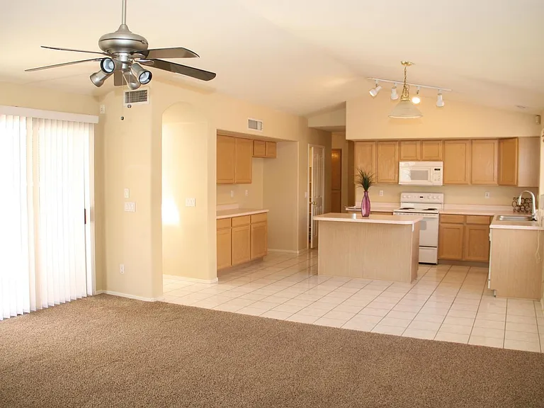 557 W Monte Ave — Photo 15