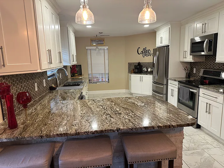 11245 SW Courtney Dr — Photo 6