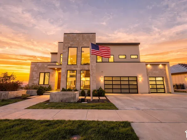 3918 S Mapleton Estates Dr, Mapleton, UT 84664