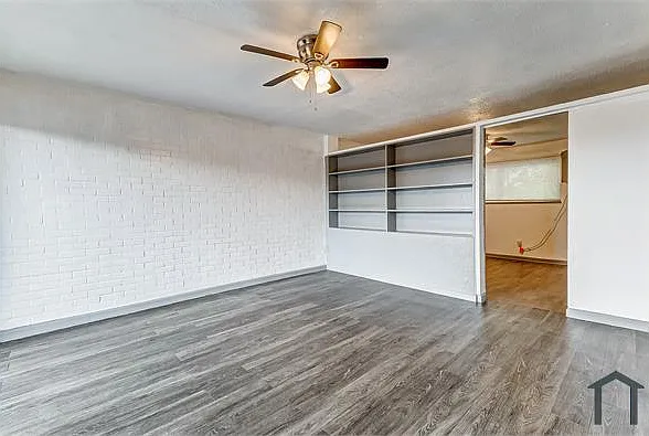 7527 Gulf Fwy #22 — Photo 8