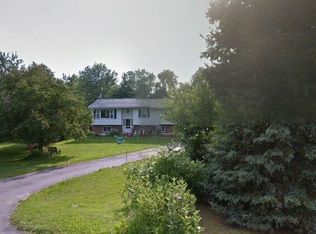 7 Angel Rd, New Paltz, NY 12561