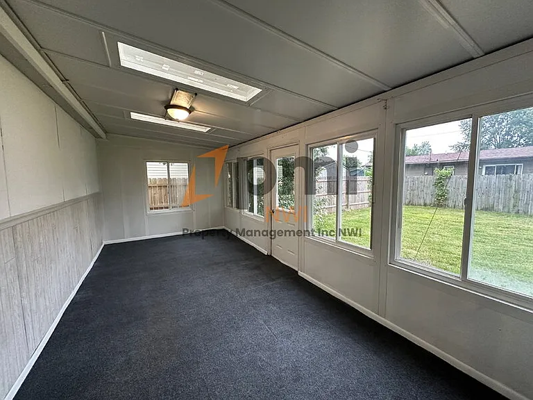 404 Saginaw Dr — Photo 18