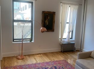 208 E 87th St #3R, New York, NY 10128