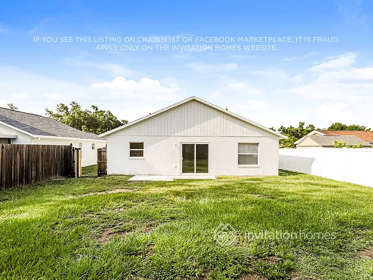 1319 W Knollwood St — Photo 16