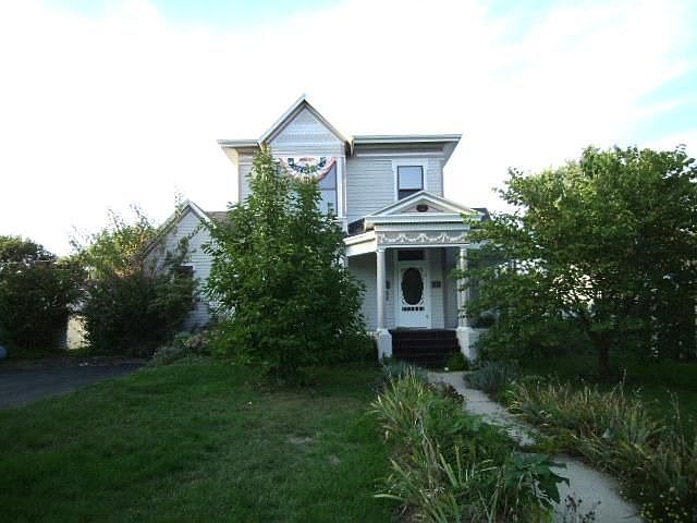 1st image of 746 E Illinois Ave